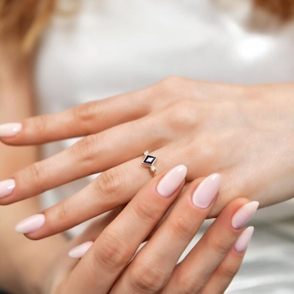 14 Ayar Mineli Altın Yüzük