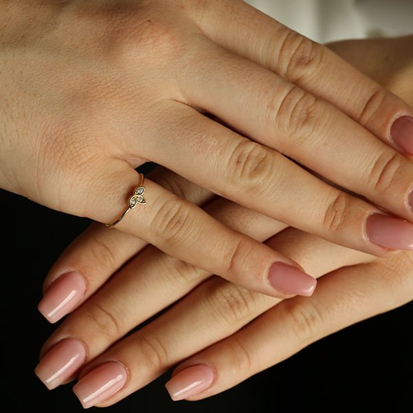 Adira 3 Yaprak Altın Kolye