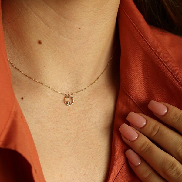 Cercle Point Altın Kolye