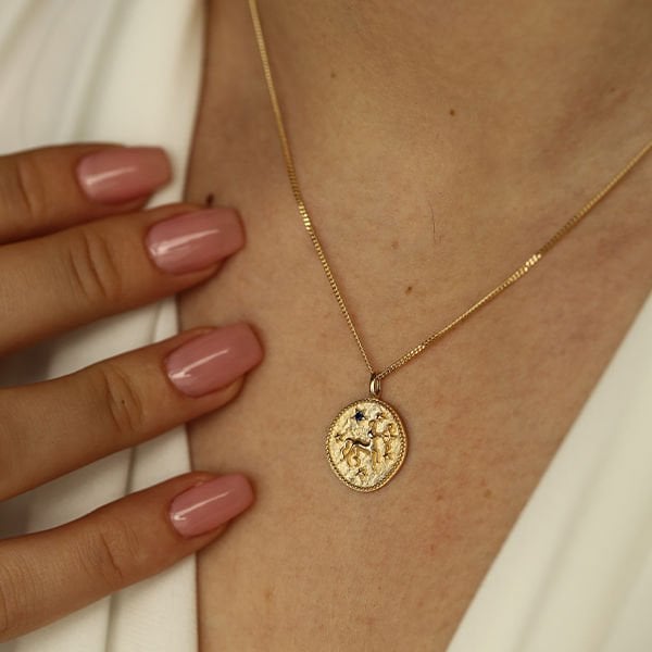 Ancient Sagittarius Altın Yay Burç Kolye