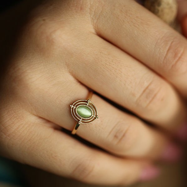 14 ayar altın Yeşil Taş Detaylı Altın valencia  Yüzük
