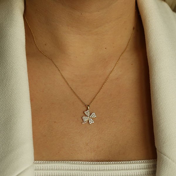 Clover Yonca Tasarım Altın Kolye