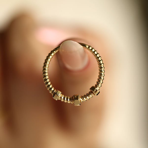 Vera Tasarım Altın Yüzük