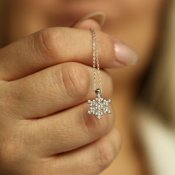 Snowflake Kar Tanesi Tasarım Altın Kolye