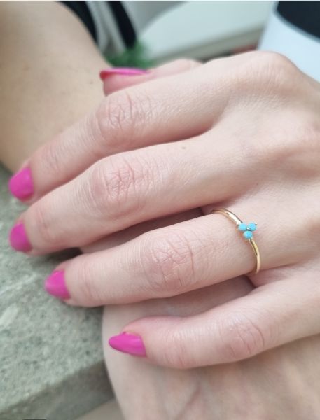 Firuze Taşlı Triangle yüzük