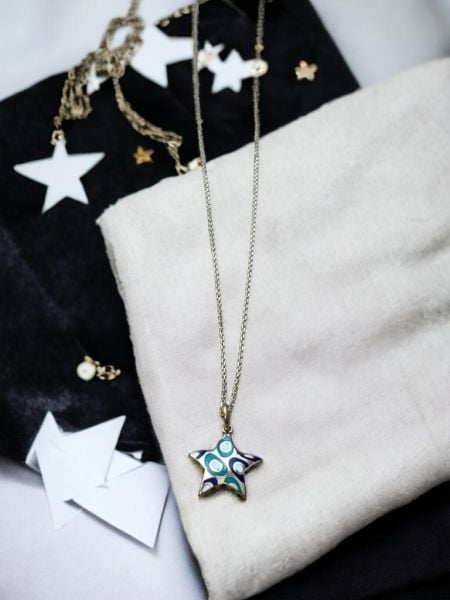 14 ayar altın yıldız tasarım kolye