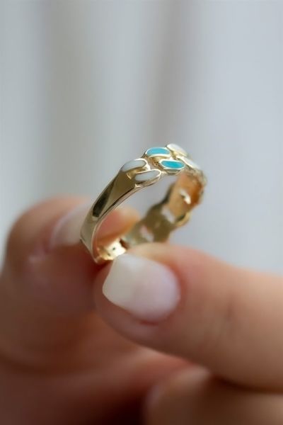 14 ayar altın mineli tasarım yüzük