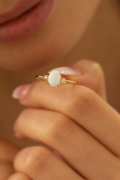 14 ayar altın opal taşlı yüzük