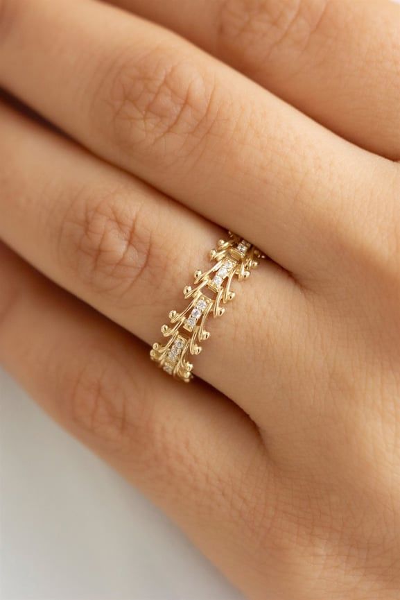 14 ayar altın taşlı tasarım yüzük