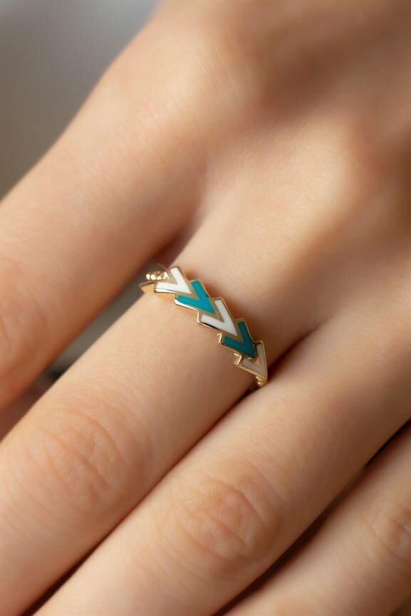 14 ayar altın mineli tasarım yüzük