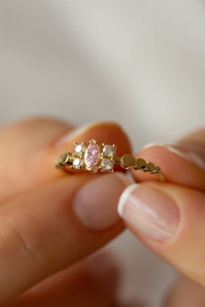 14 Ayar Altın Pembe  Kuartz  Taşlı Yüzük