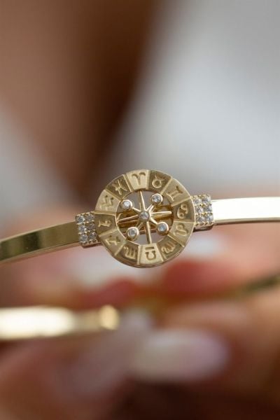 14 Ayar Altın Burç Bileklik