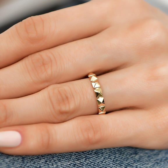 14 ayar altın Simetrik Yüzük