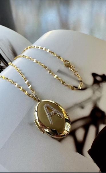 Heartlıne Madalyon Altın Kolye