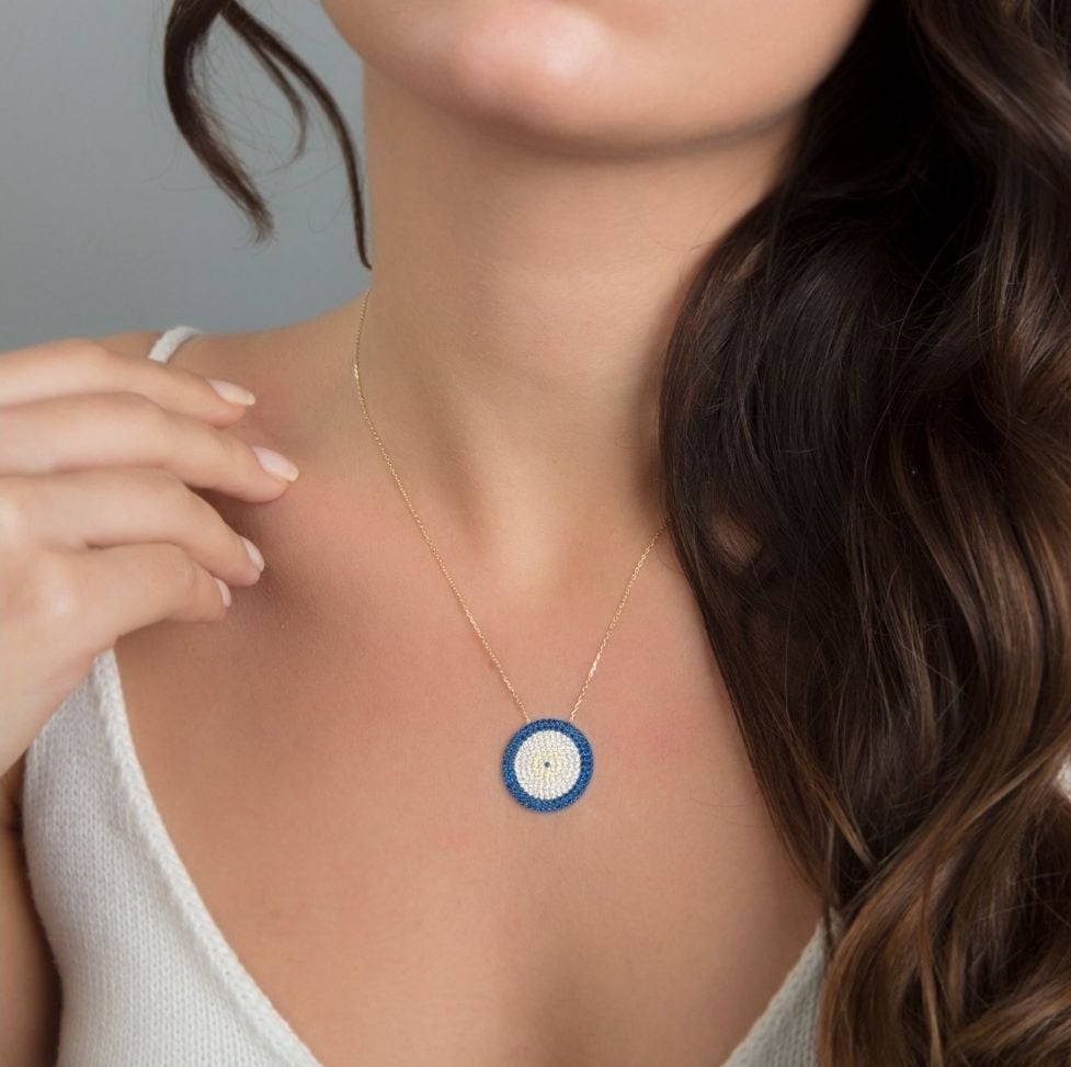 Altın Klasik Göz Kolye