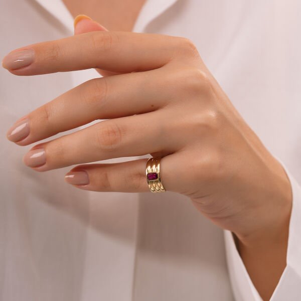 14 Ayar Pink Aura Şovalye Yüzük